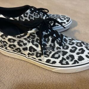 Vans Women's Black and White Leopard Sneakers
